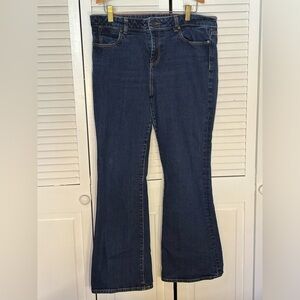 Talbots heritage boot cut jeans 12P (31 inch waist)